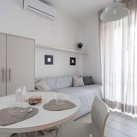 Apartament In 25362