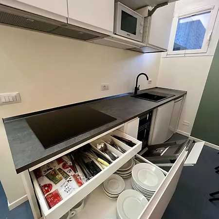 Apartament In 25362